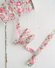 Load image into Gallery viewer, D'anjo bias tape by the yard -1/2" double fold