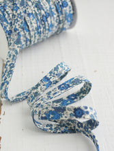 Load image into Gallery viewer, Emma and Georgina bias tape by the yard -1/2" double fold
