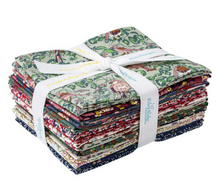 Load image into Gallery viewer, Woodland Walk Autumn Berries fat Quarter Bundle