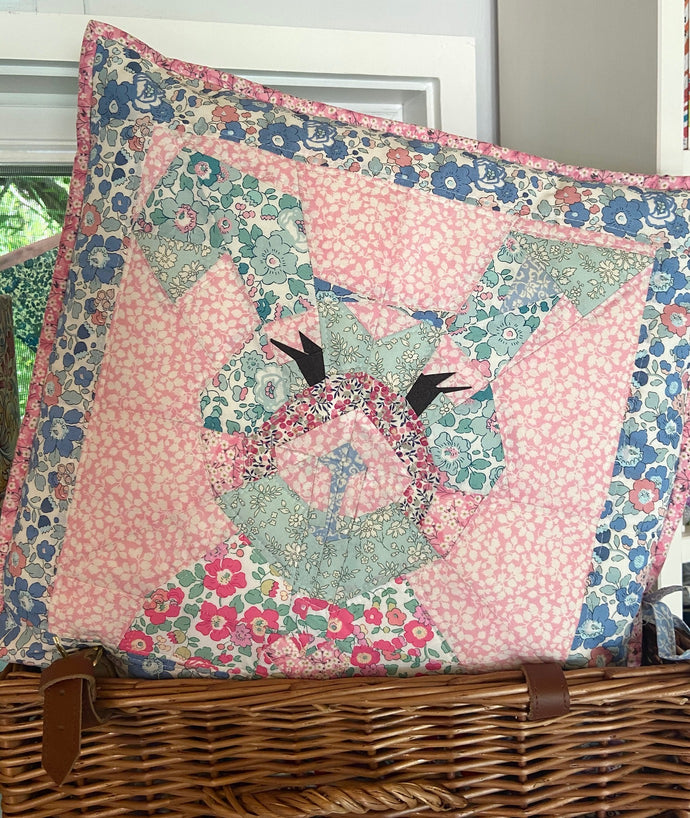Alice Rabbit FPP Pattern