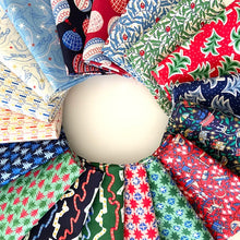 Load image into Gallery viewer, Merry and Bright collection Fat Quarter Bundle
